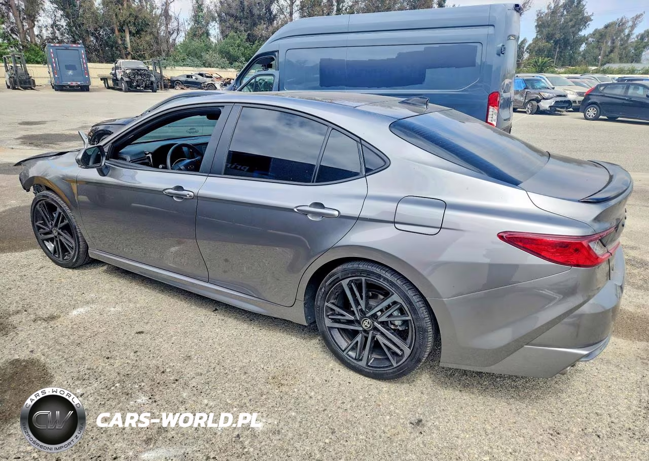 2026 Toyota Camry Xse VIN:4T1DAACK7TU701631 - 2