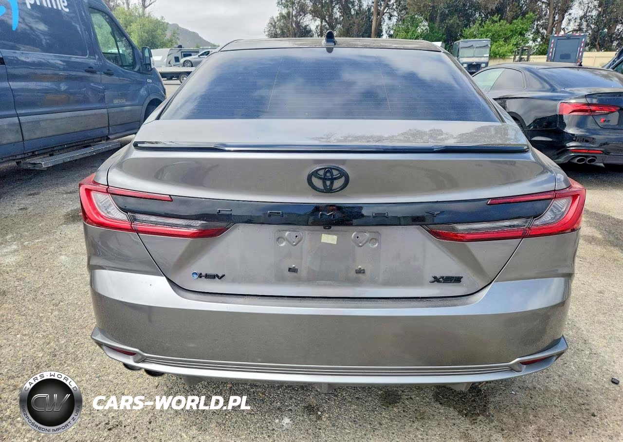 2026 Toyota Camry Xse VIN:4T1DAACK7TU701631 - 6