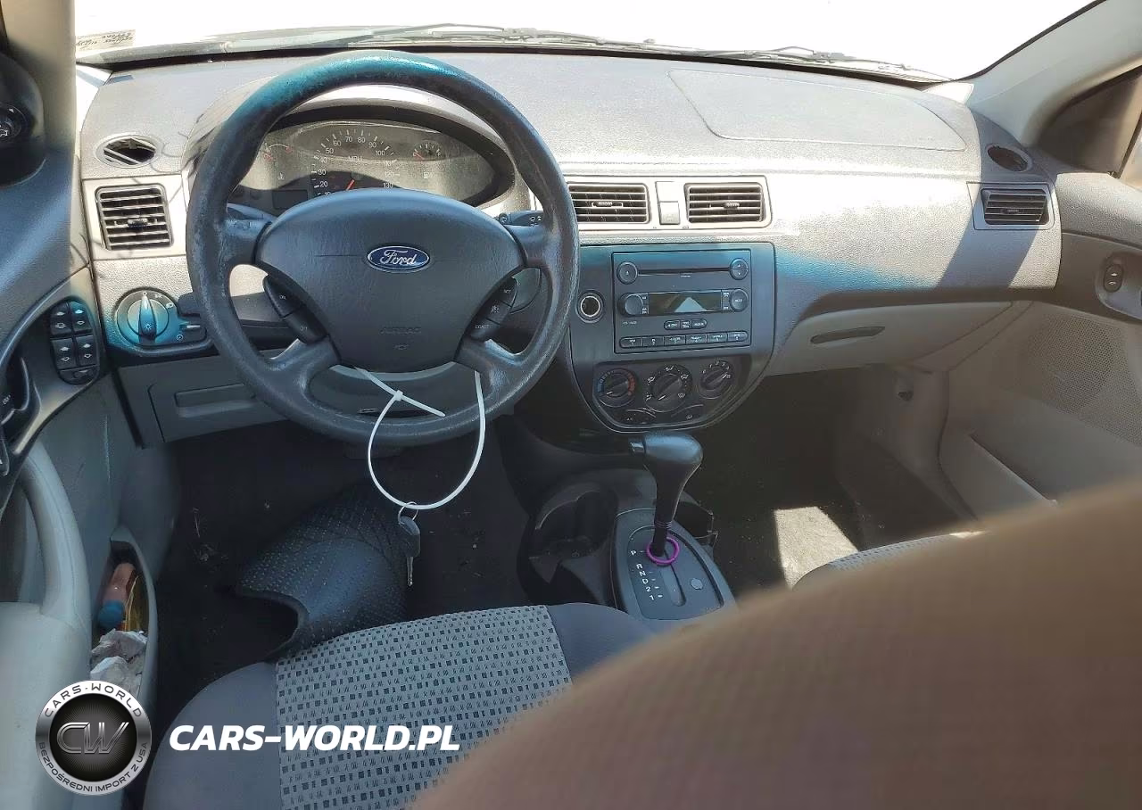 2007 Ford Focus Zx4 VIN:1FAHP34N77W342029 - 8