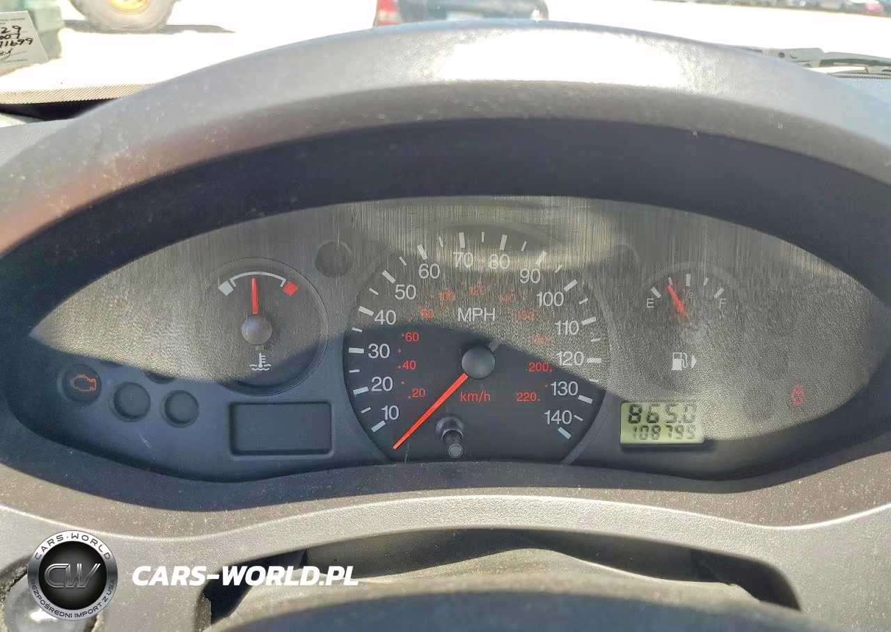 2007 Ford Focus Zx4 VIN:1FAHP34N77W342029 - 9