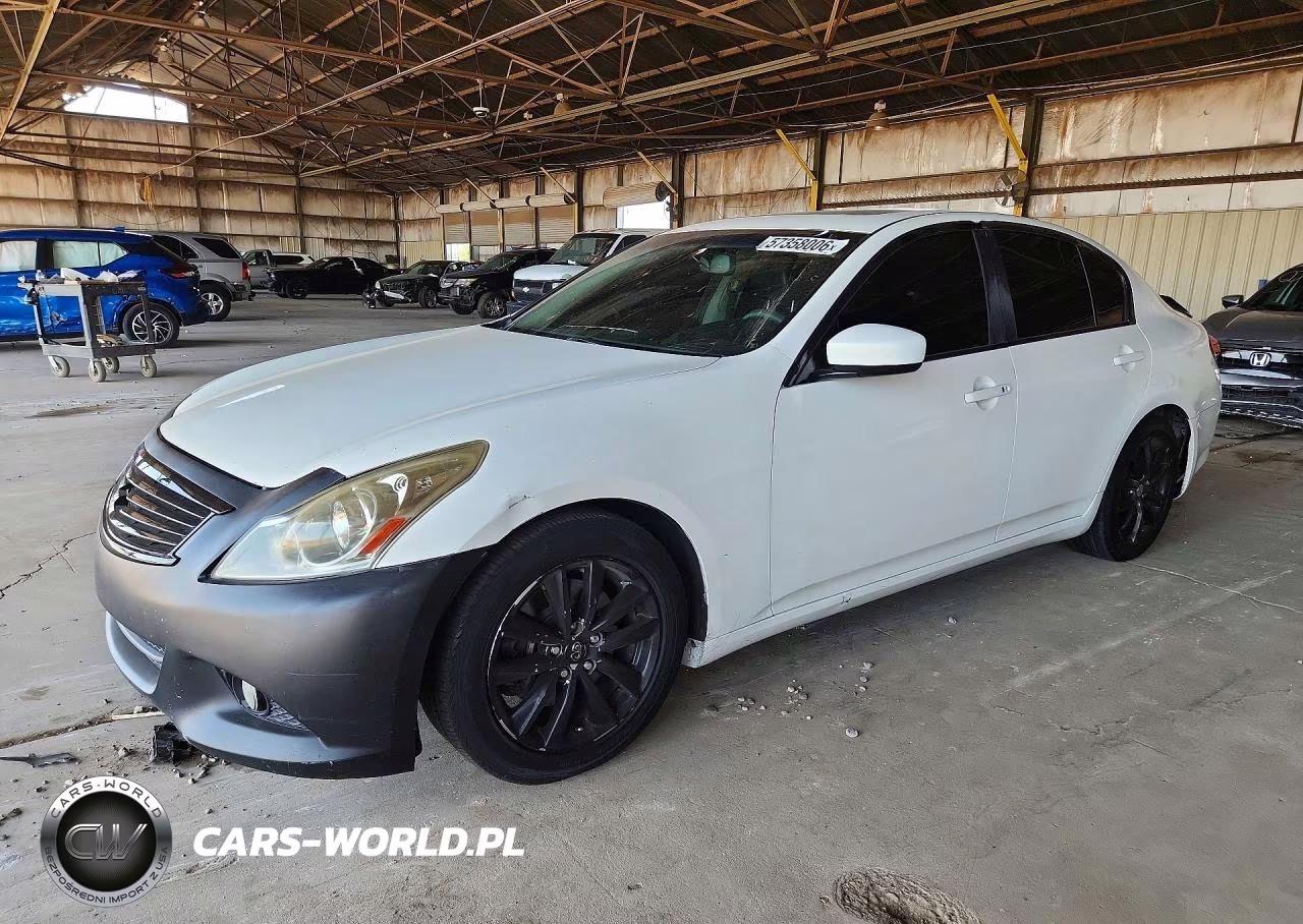 2013 Infiniti G37 Sedan Journey – zdjęcie 1 z 12