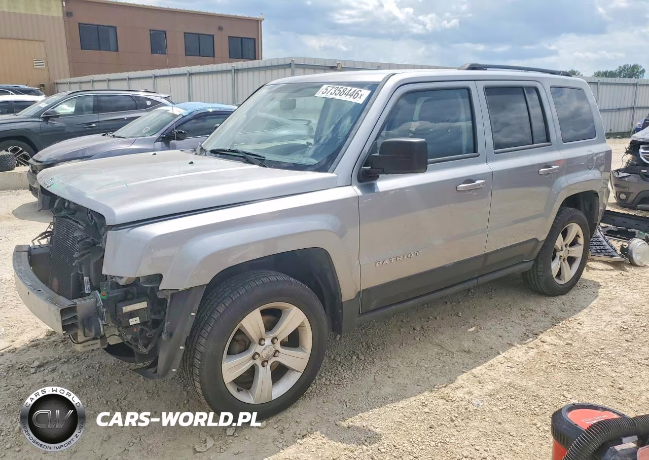 2014 Jeep Patriot Latitude – zdjęcie 1 z 14