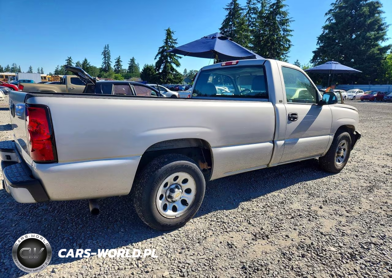 2005 Chevrolet Silverado C1500 VIN:1GCEC14X55Z134127 - 3