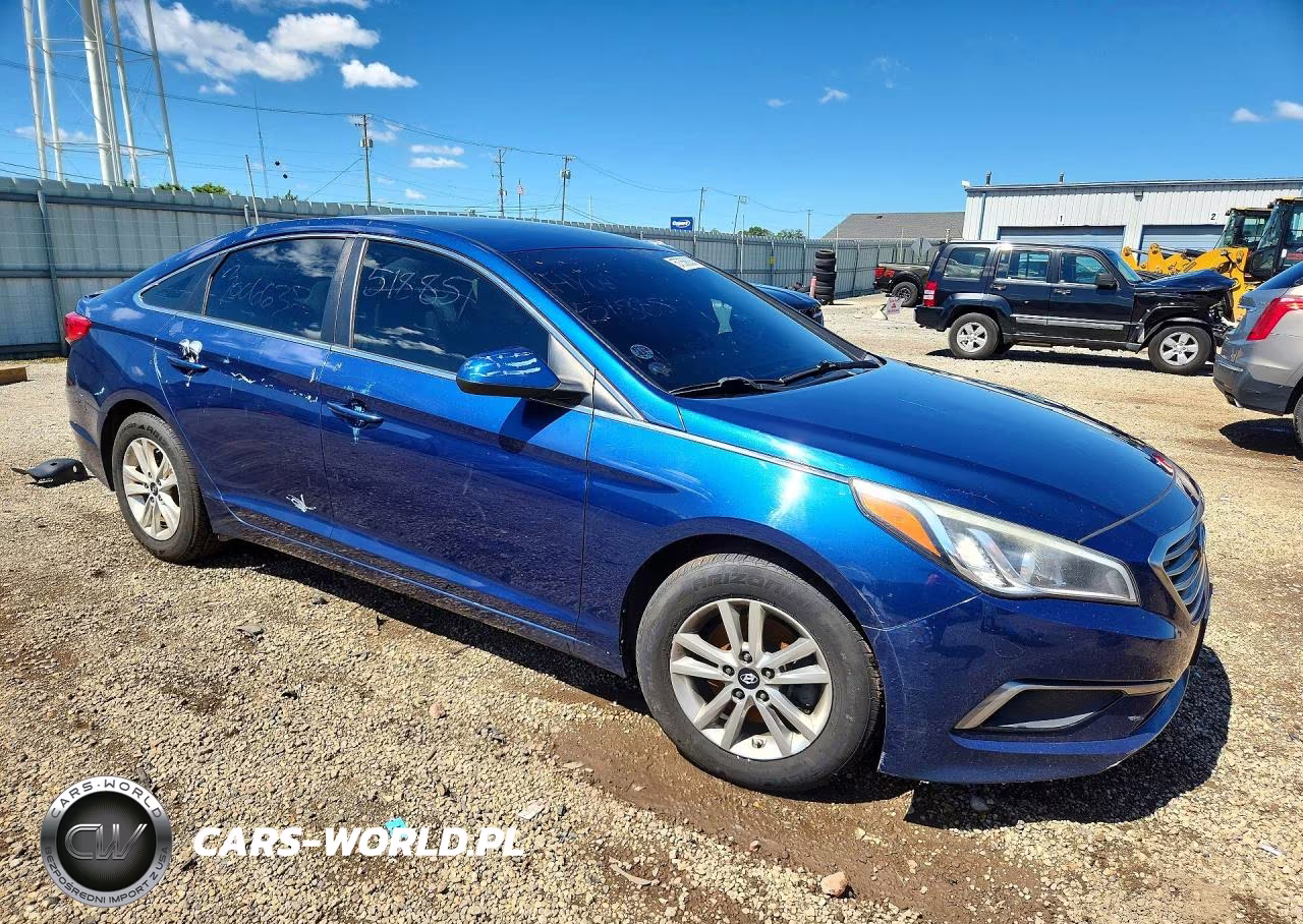 2016 Hyundai Sonata Se VIN:5NPE24AF8GH352153 - 4