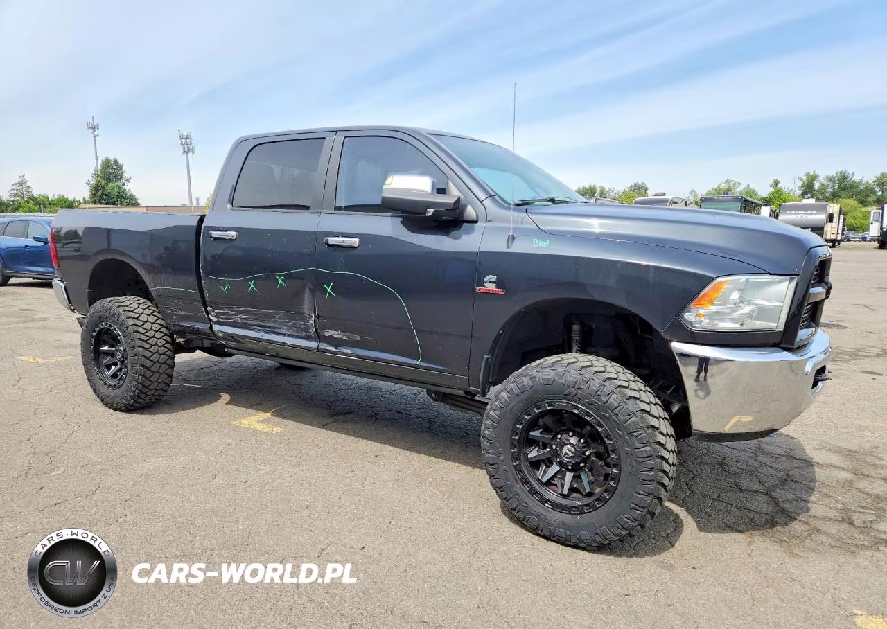 2015 Ram 2500 Slt VIN:3C6UR5DL4FG593124 - 4