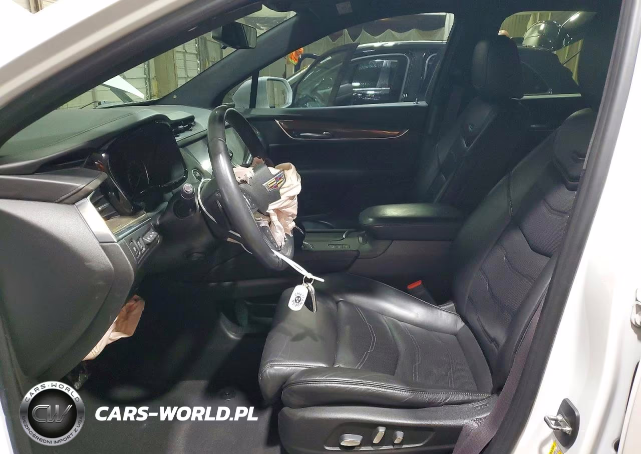 2017 Cadillac Xt5 Platinum VIN:1GYKNFRS0HZ306389 - 7