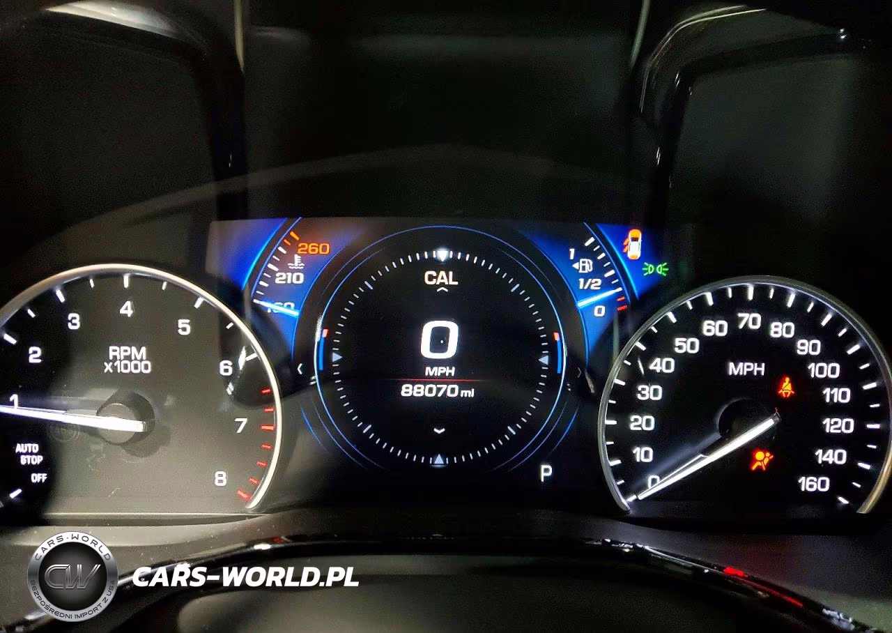 2017 Cadillac Xt5 Platinum VIN:1GYKNFRS0HZ306389 - 9