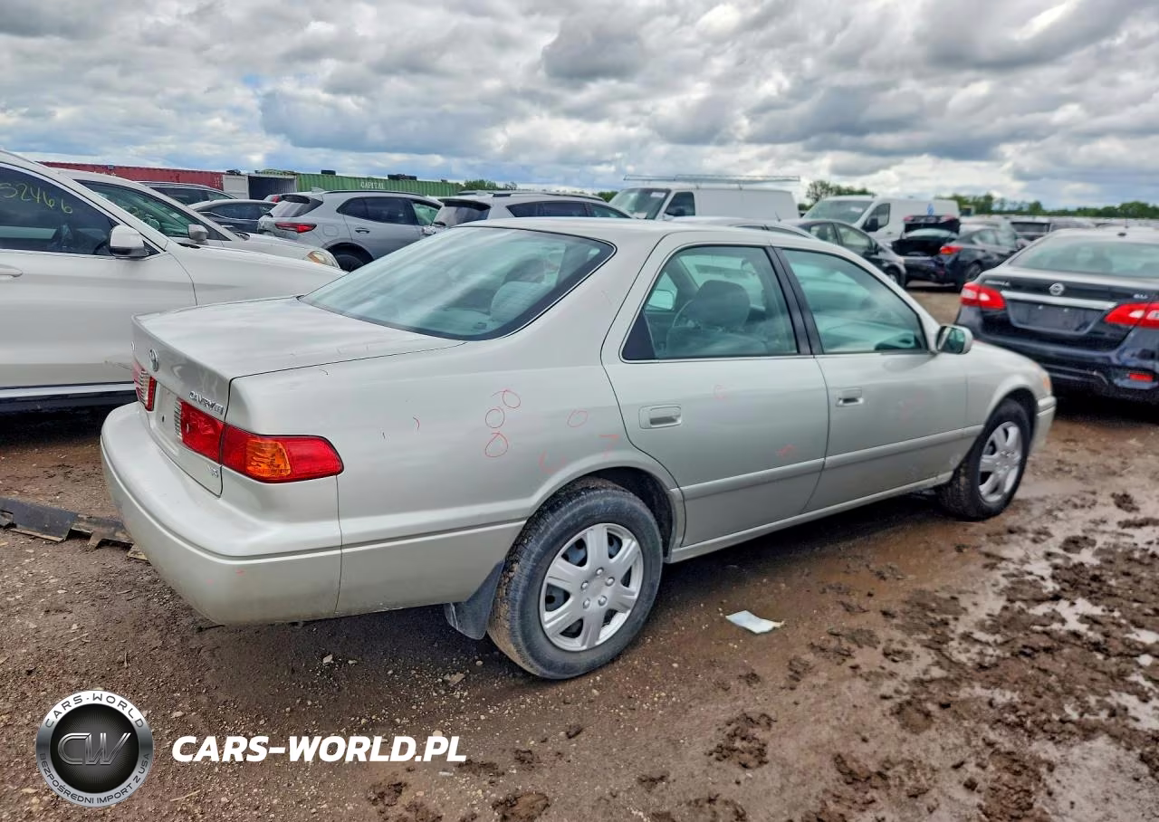 2000 Toyota Camry Le V6 VIN:4T1BF22K3YU108159 - 3