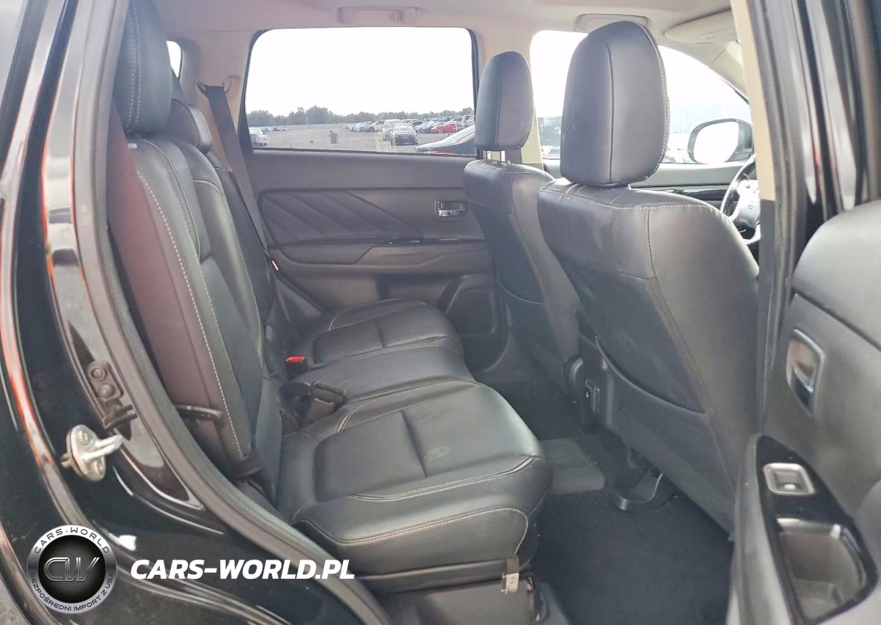 2018 Mitsubishi Outlander Se VIN:JA4J24A57JZ028000 - 10
