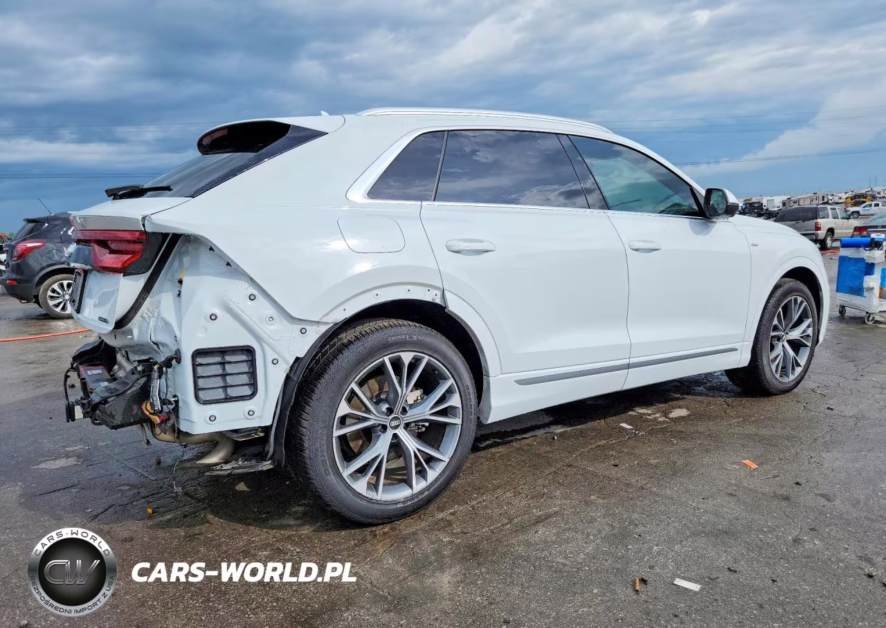 2021 Audi Q8 Prestige S-Line VIN:WA1FVAF15MD022943 - 3