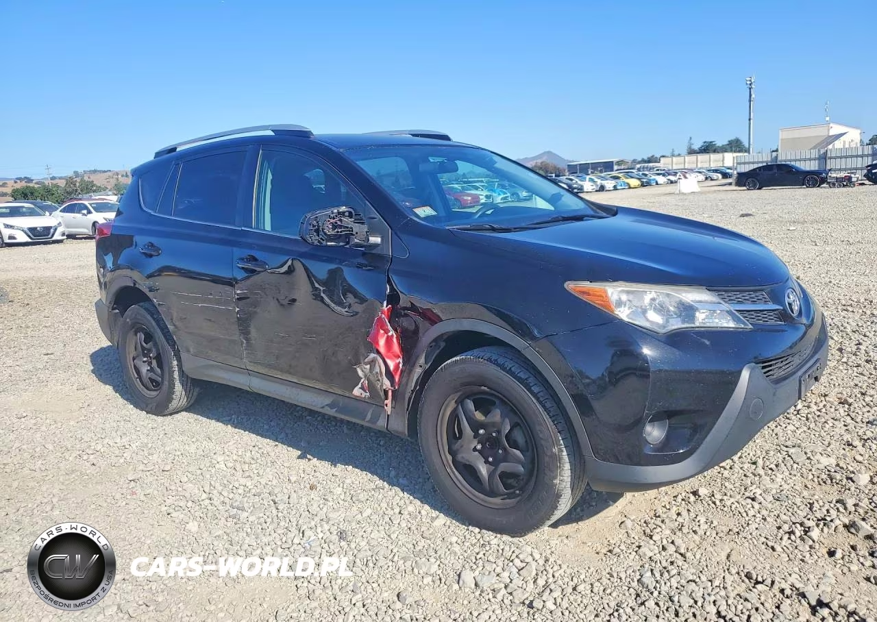 2015 Toyota Rav4 Le VIN:2T3BFREV8FW283994 - 4
