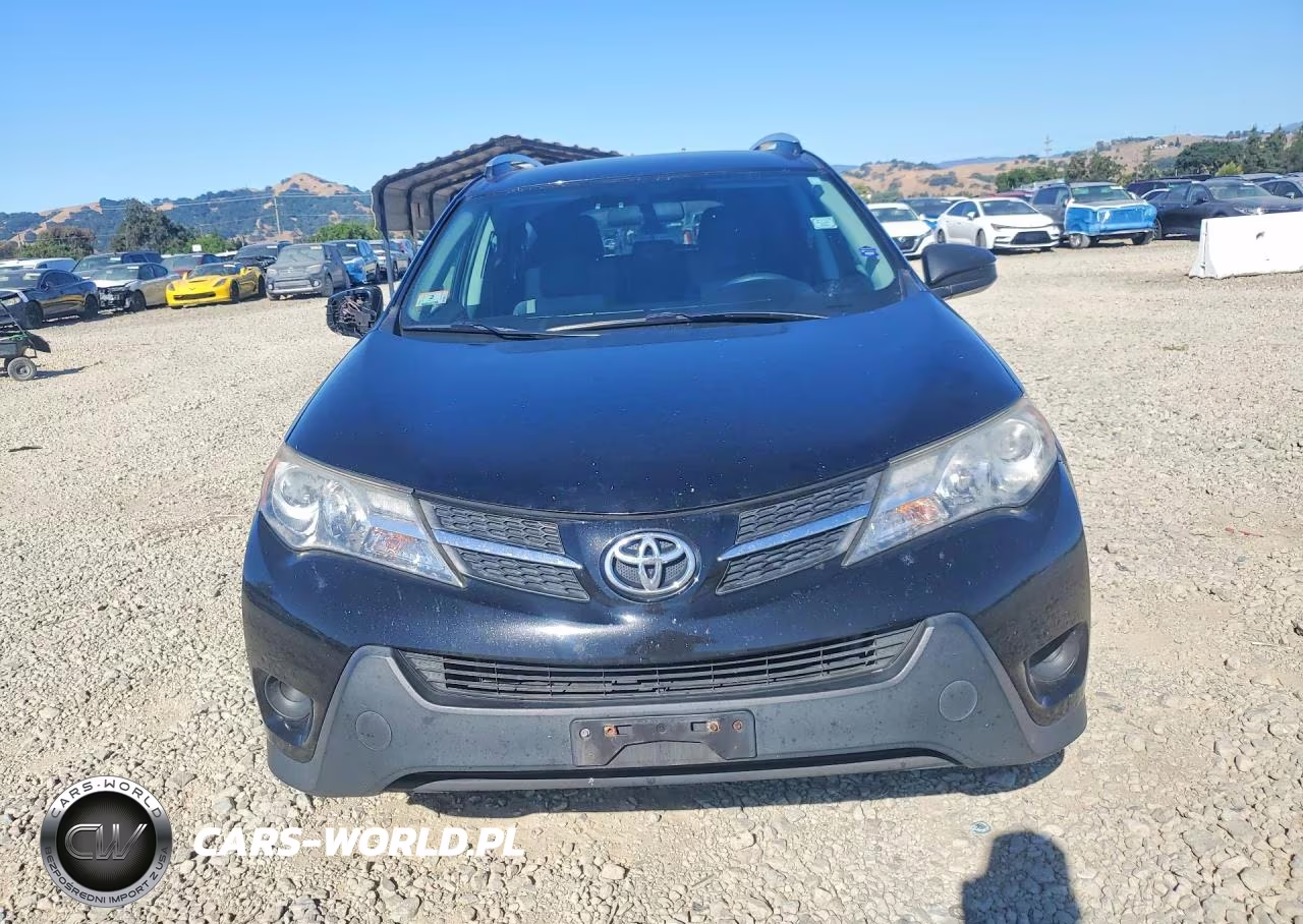 2015 Toyota Rav4 Le VIN:2T3BFREV8FW283994 - 5