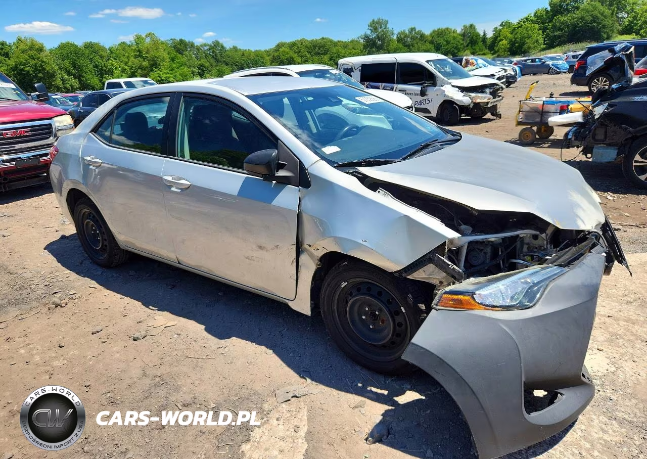2017 Toyota Corolla Le VIN:2T1BURHEXHC854092 - 4