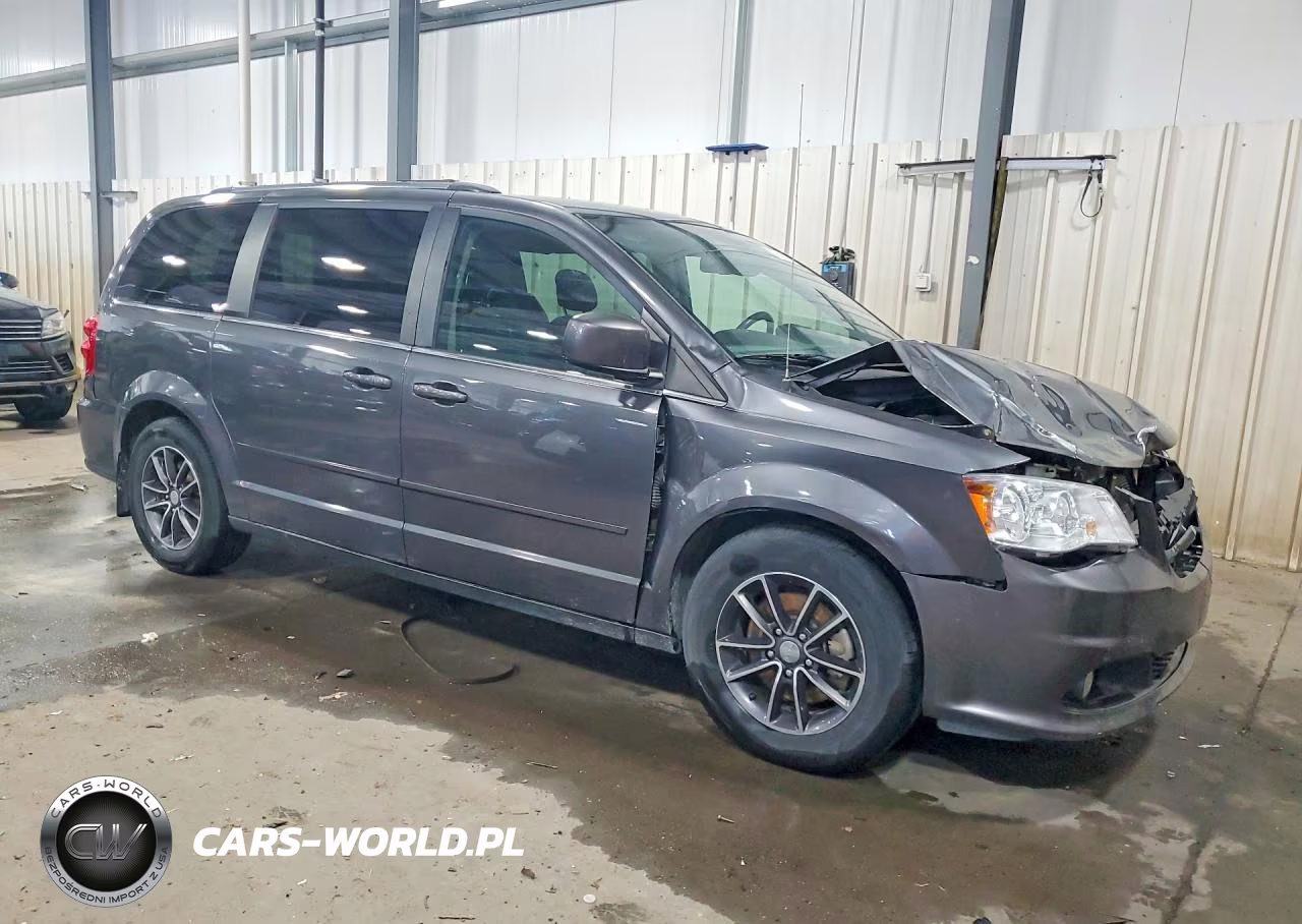 2016 Dodge Grand Caravan Sxt VIN:2C4RDGCG1GR369365 - 4