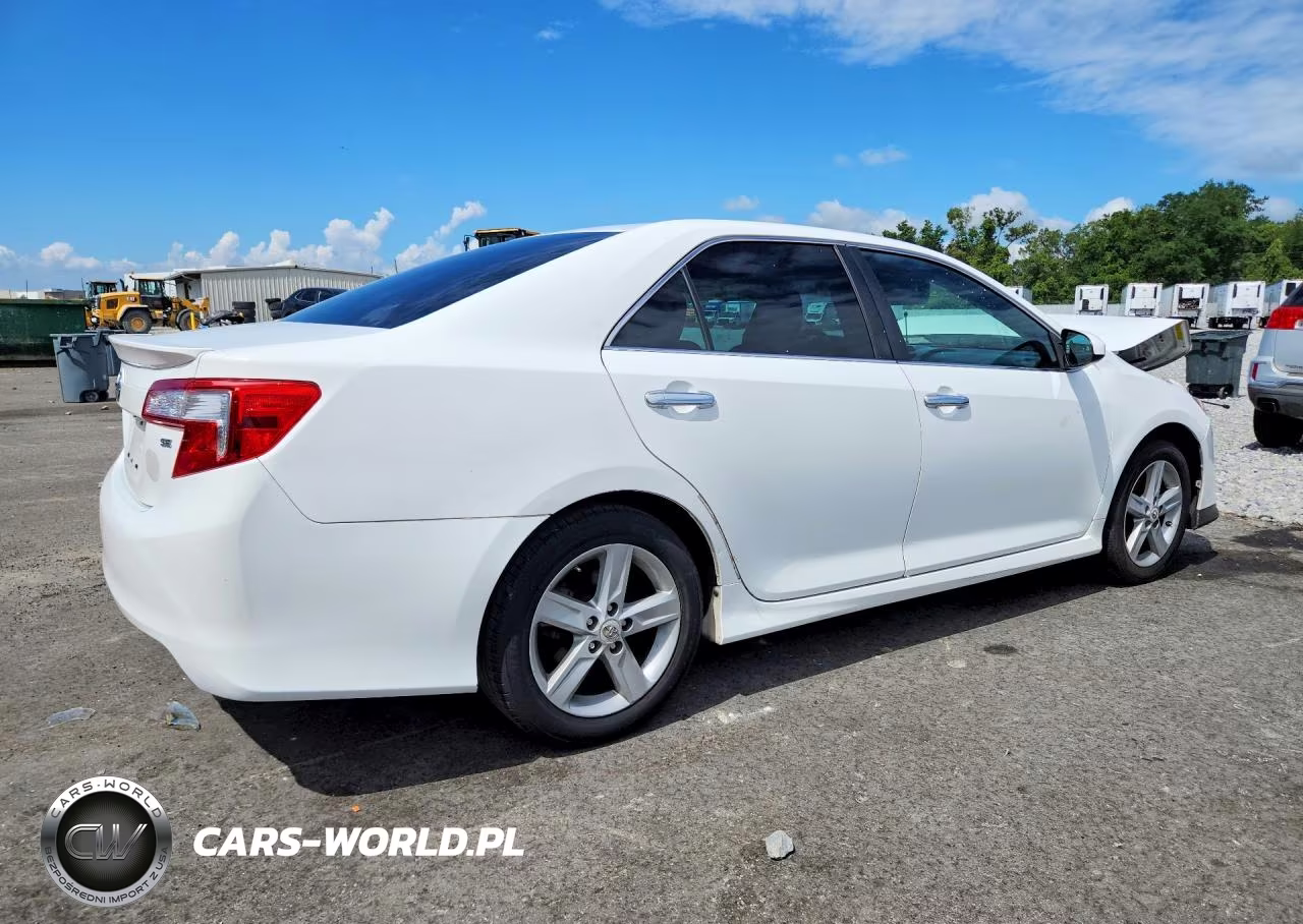 2012 Toyota Camry Se VIN:4T1BF1FK2CU560195 - 3