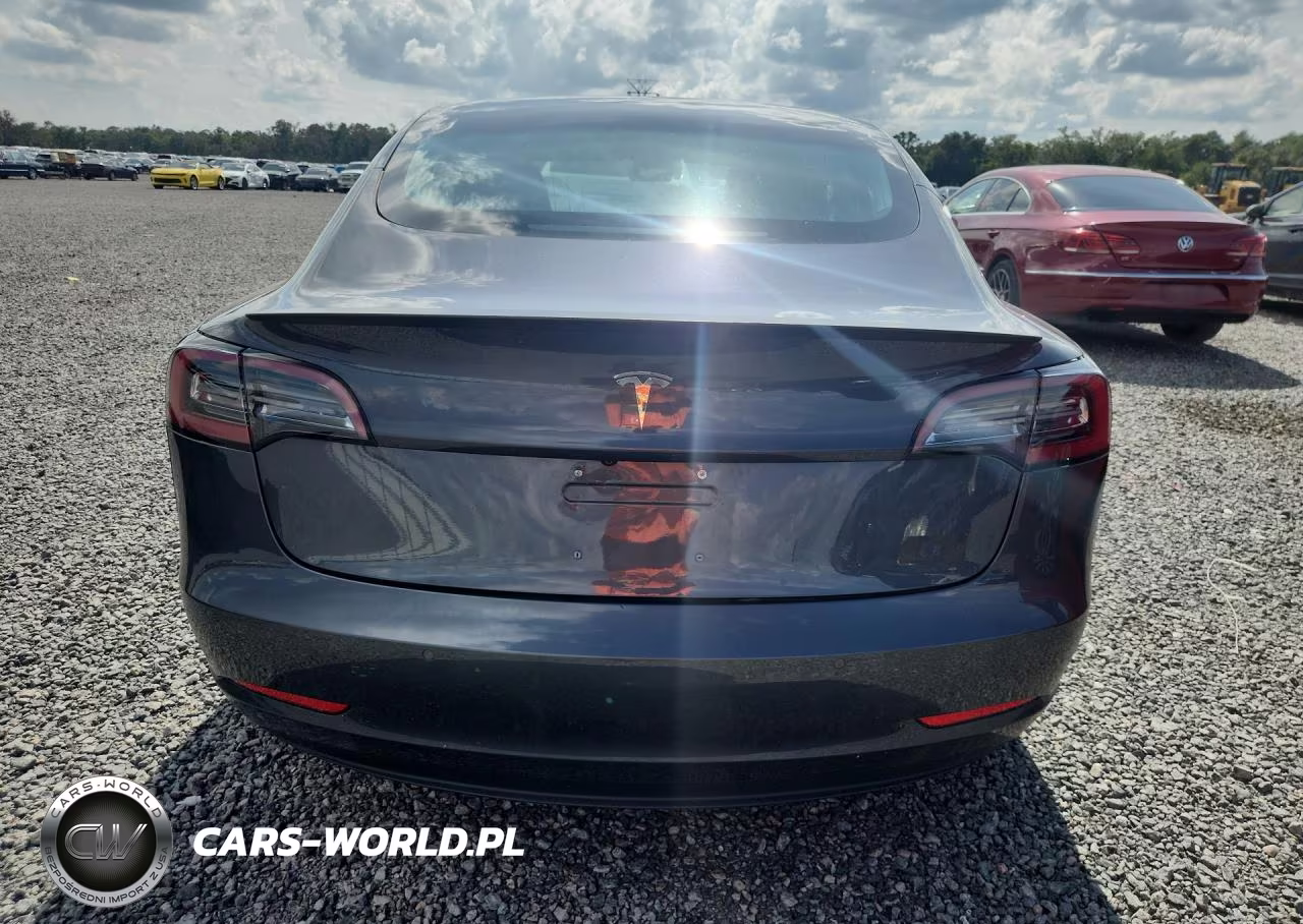 2018 Tesla Model 3 VIN:5YJ3E1EB1JF082936 - 6