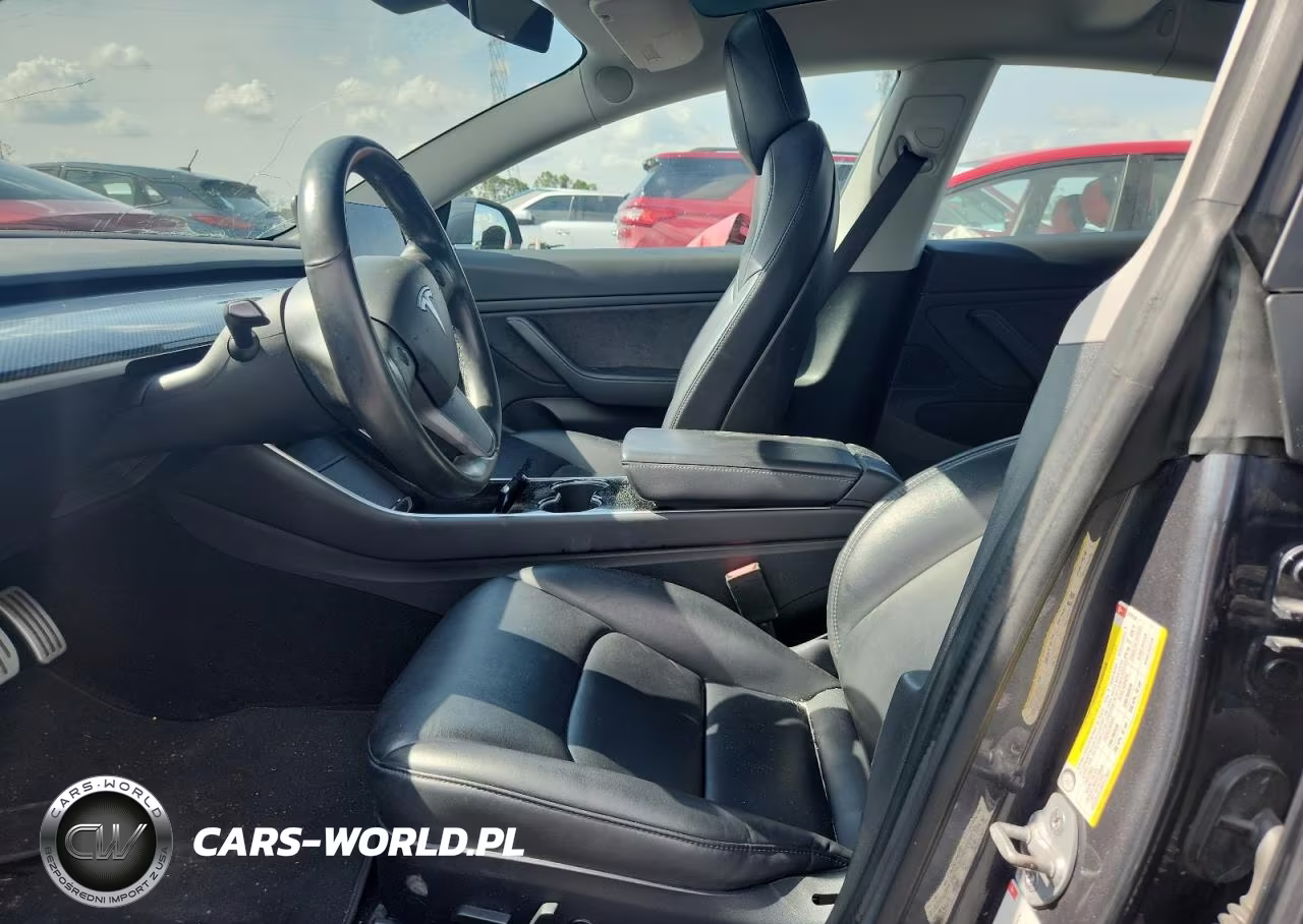 2018 Tesla Model 3 VIN:5YJ3E1EB1JF082936 - 7