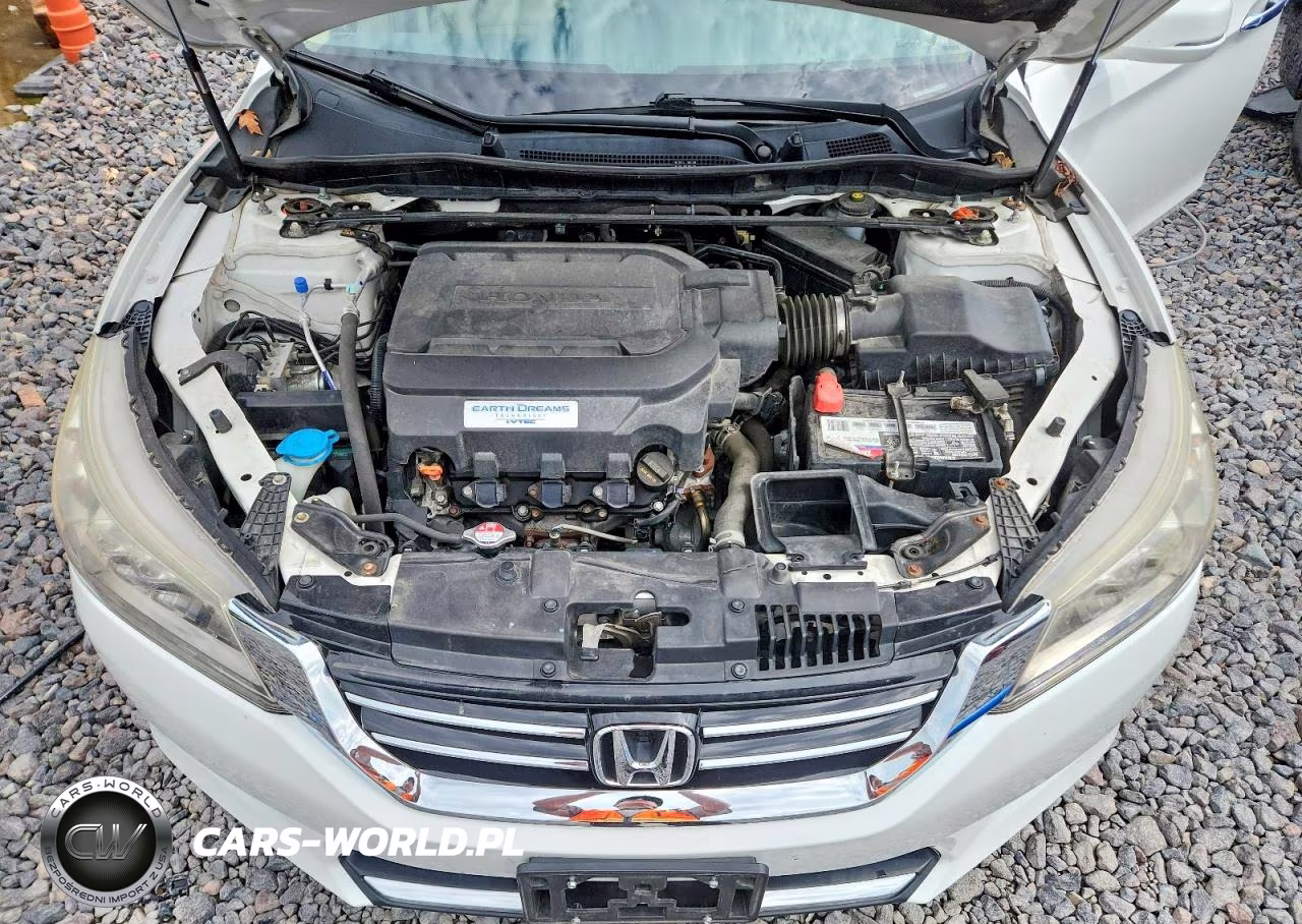 2015 Honda Accord Touring VIN:1HGCR3F97FA011107 - 11