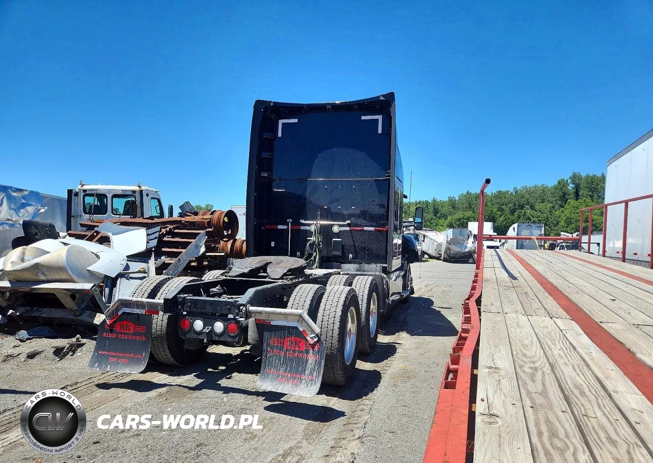 2017 Kenworth T680 Semi Truck VIN:1XKYD49X9HJ151833 - 3
