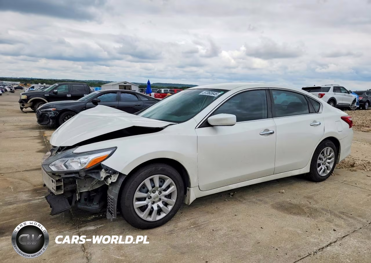 2016 Nissan Altima 2.5 S – zdjęcie 1 z 13