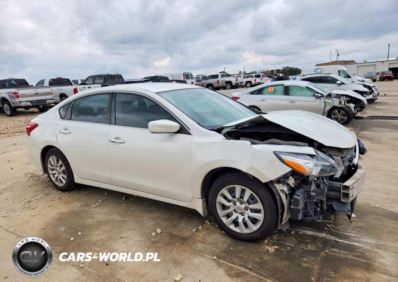 2016 Nissan Altima 2.5 S VIN:1N4AL3AP0GN365399 - 4