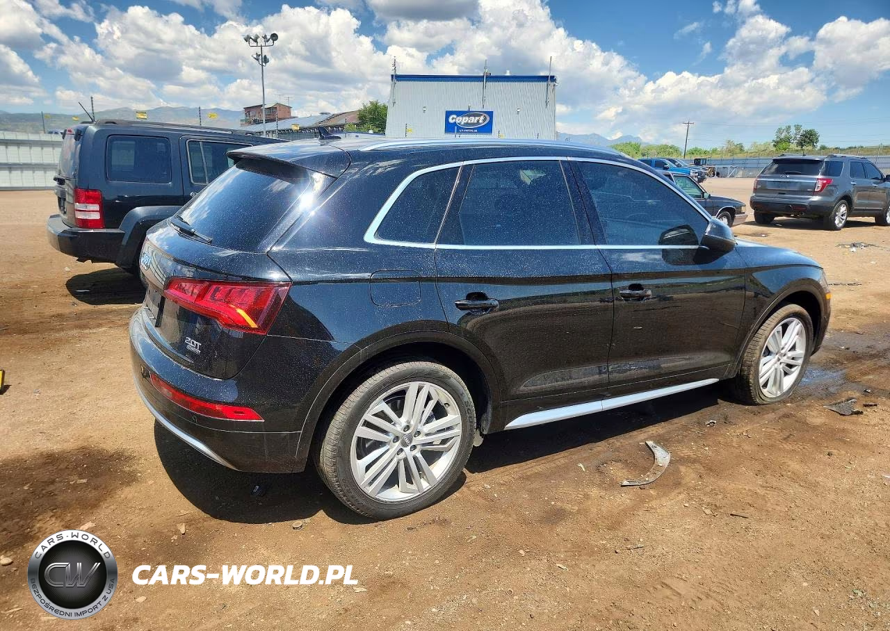 2018 Audi Q5 Premium Plus VIN:WA1BNAFY6J2236598 - 3