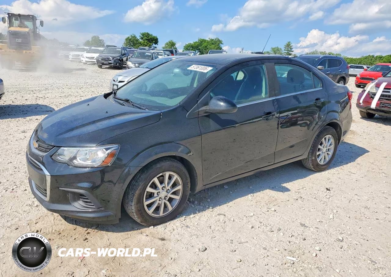 2017 Chevrolet Sonic Lt – zdjęcie 1 z 12