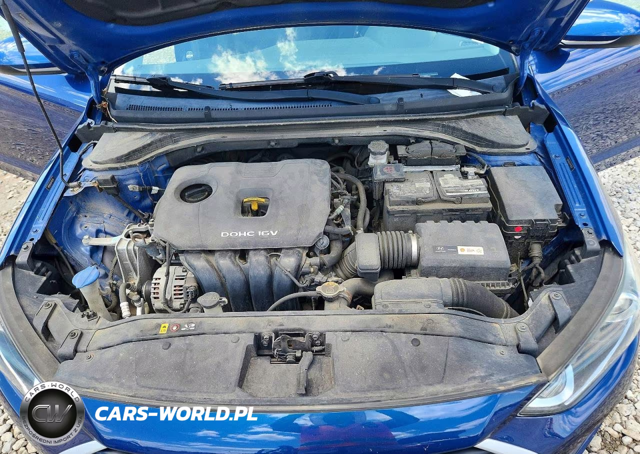 2017 Hyundai Elantra Value Edition VIN:5NPD84LFXHH156241 - 11