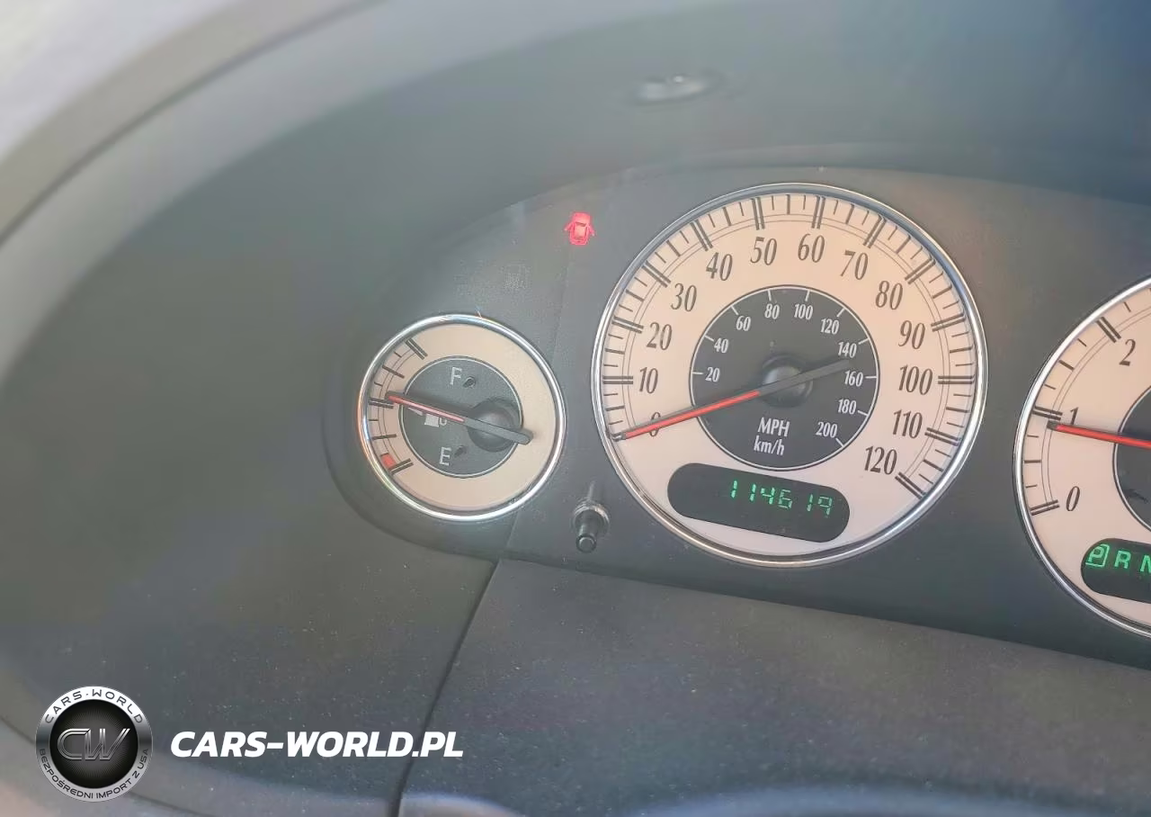 2002 Chrysler Town & Country Limited VIN:2C8GP64L22R597953 - 9