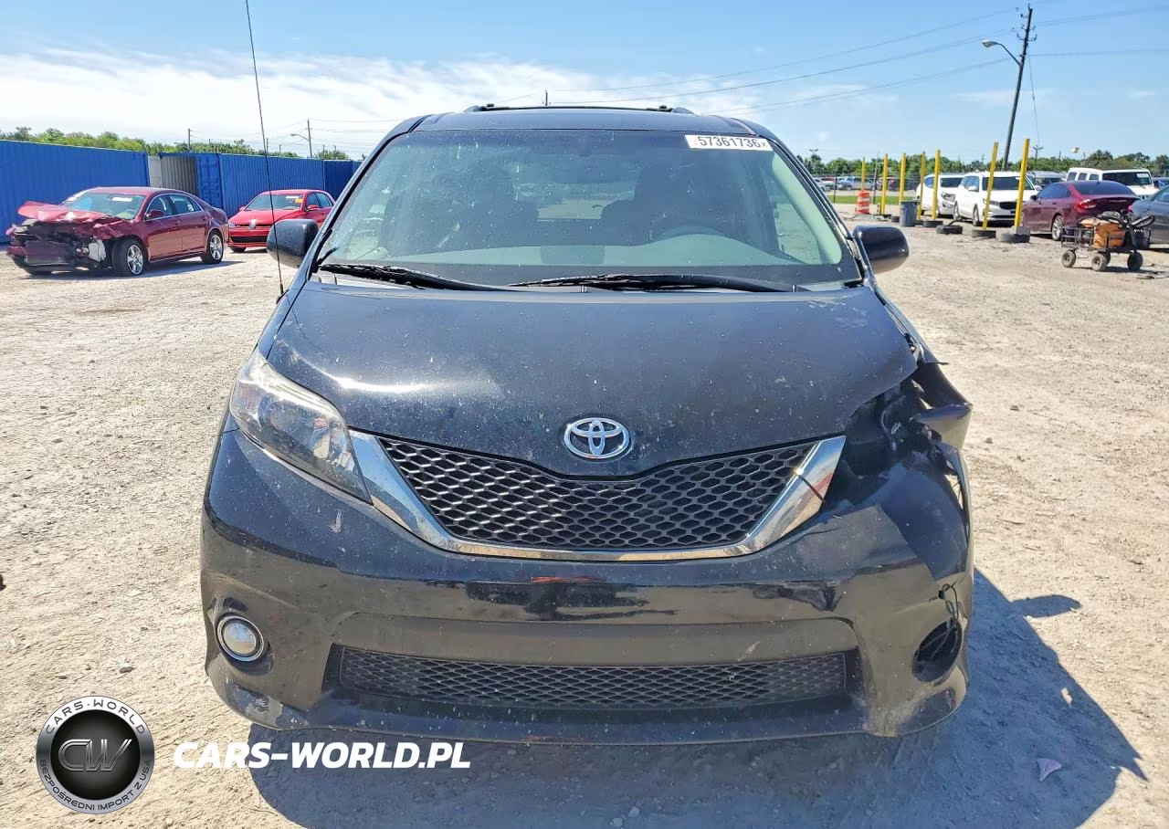 2012 Toyota Sienna Sport VIN:5TDXK3DCXCS230287 - 5