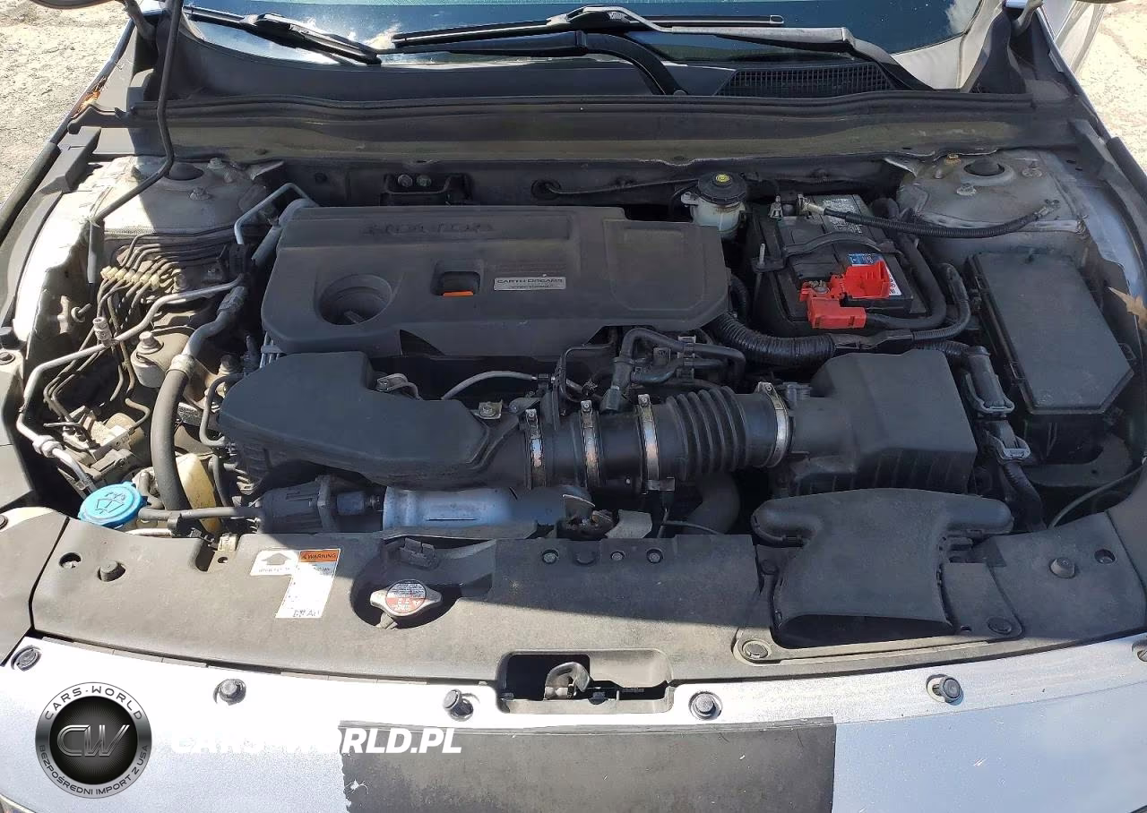 2018 Honda Accord Sport VIN:1HGCV2E3XJA047126 - 11