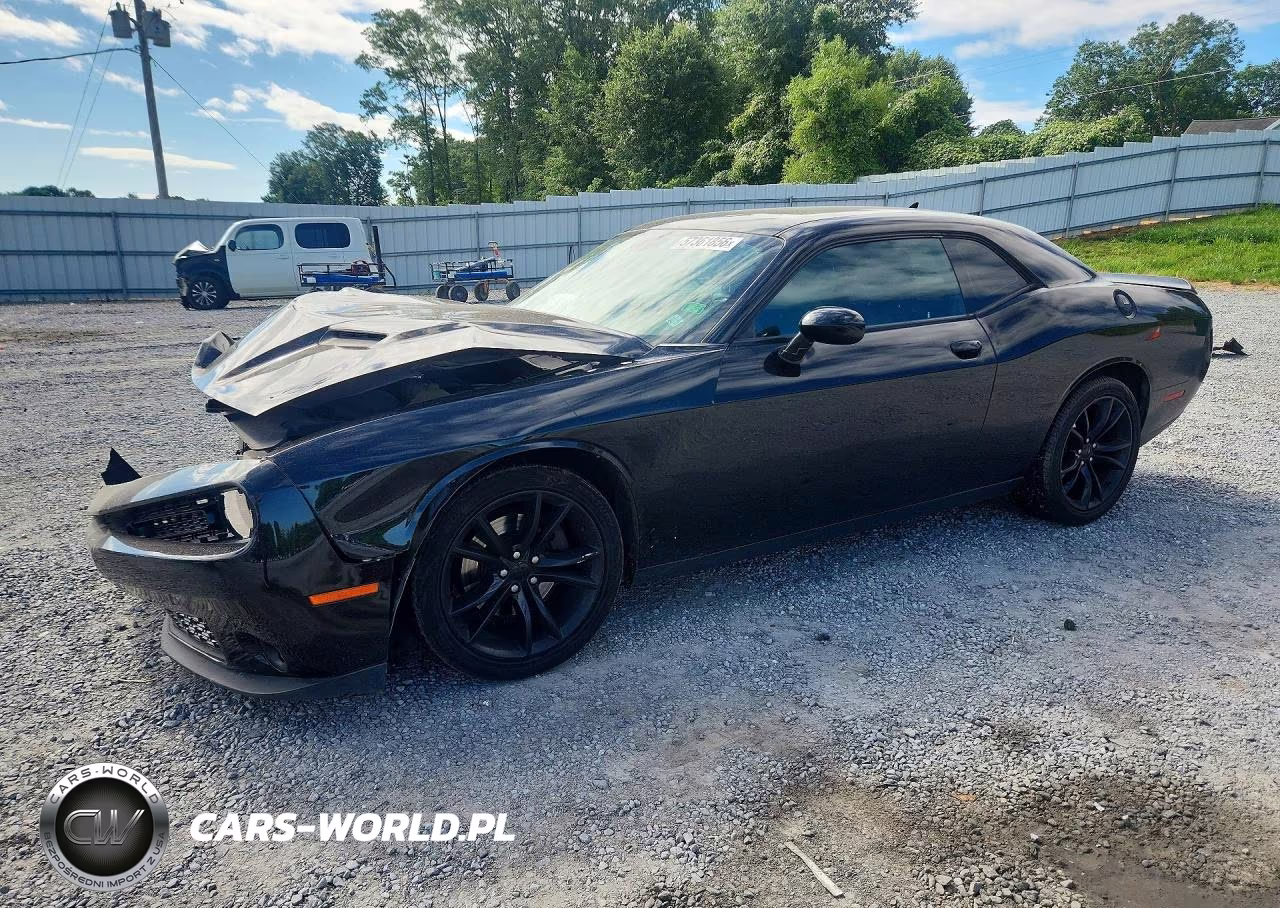 2016 Dodge Challenger Sxt – zdjęcie 1 z 12
