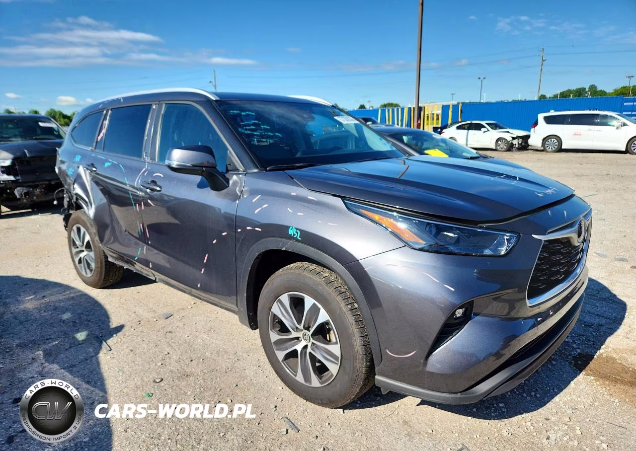 2023 Toyota Highlander Xle VIN:5TDKDRAH3PS515040 - 4