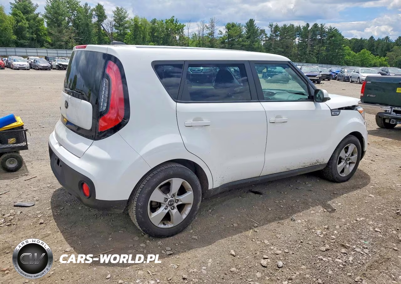 2017 Kia Soul Base VIN:KNDJN2A24H7478197 - 3