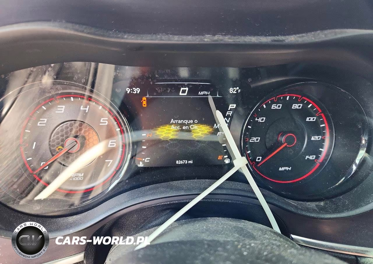 2018 Dodge Charger Sxt VIN:2C3CDXBG9JH126489 - 9