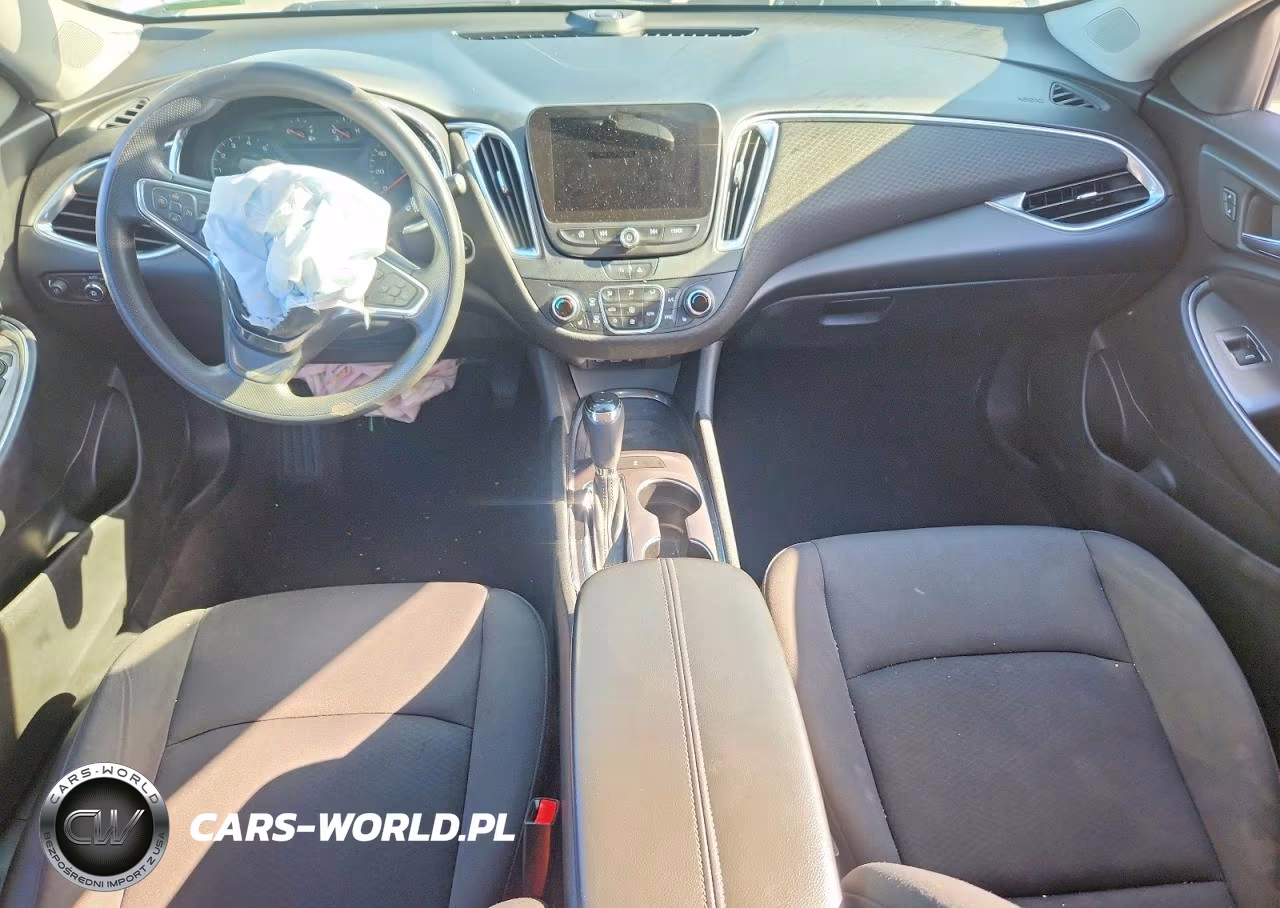 2020 Chevrolet Malibu Lt VIN:1G1ZD5ST6LF103806 - 8