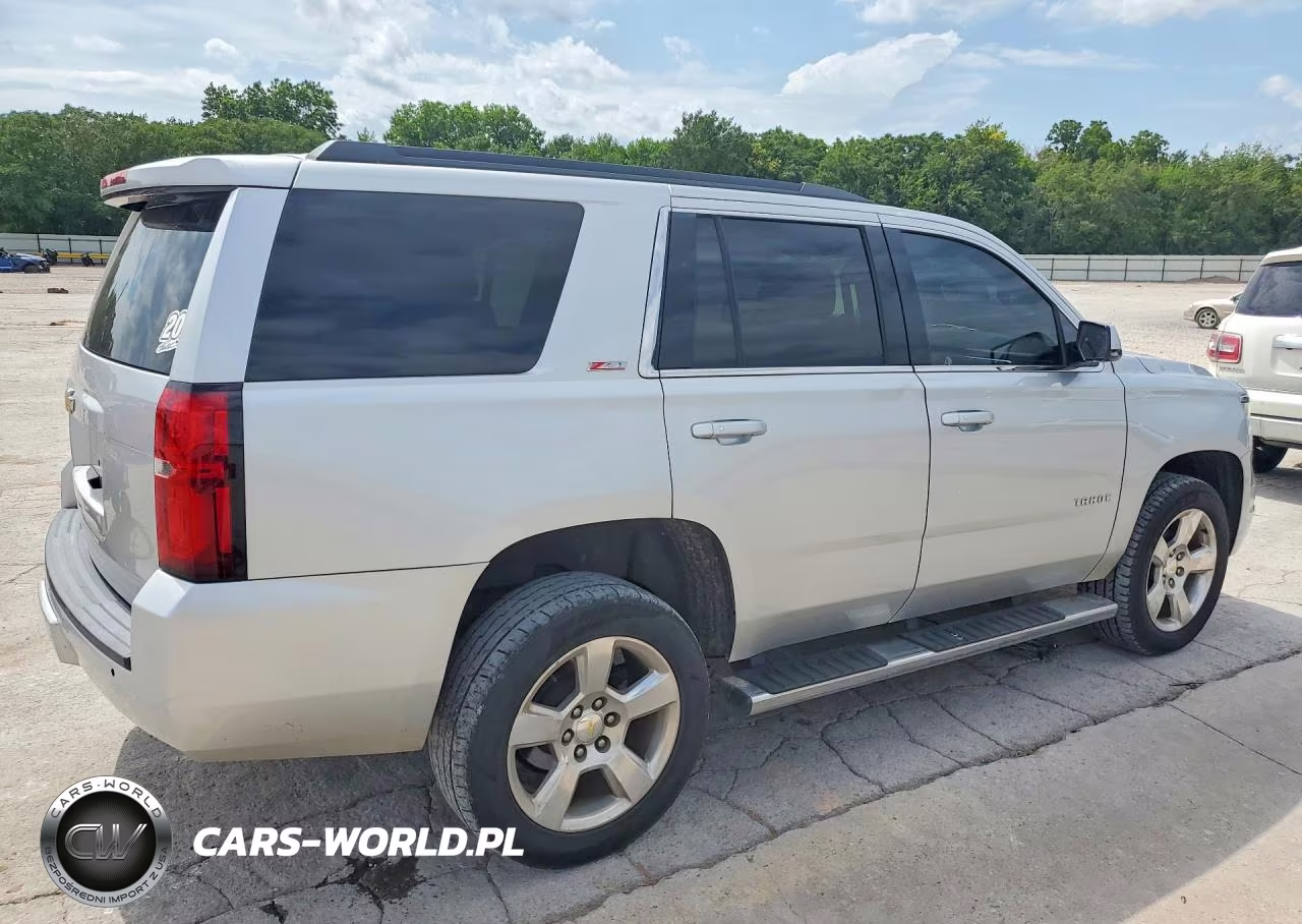 2016 Chevrolet Tahoe K1500 Lt VIN:1GNSKBKCXGR203643 - 3
