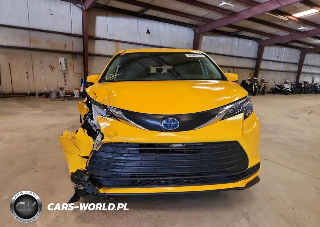 2025 Toyota Sienna Le VIN:5TDKRKEC3SS279277 - 5