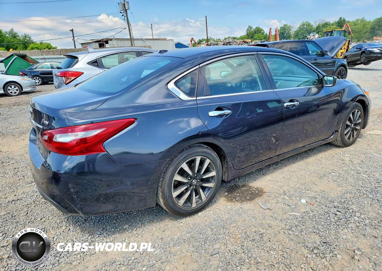 2018 Nissan Altima 2.5 Sv VIN:1N4AL3AP4JC255538 - 3