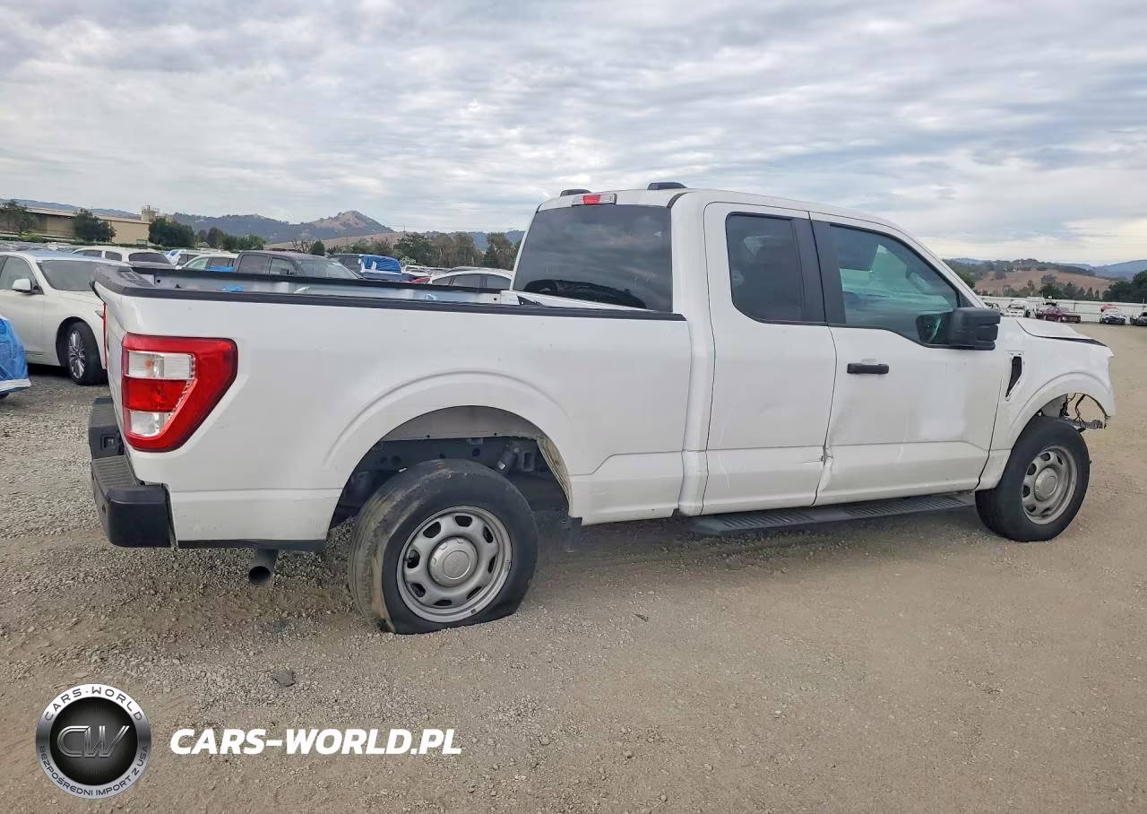 2023 Ford F150 Super Cab VIN:1FTEX1CP5PKF79906 - 3
