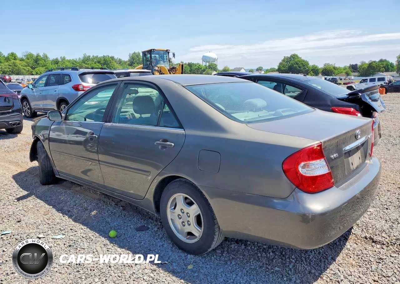 2002 Toyota Camry Le V6 VIN:4T1BF32KX2U519376 - 2