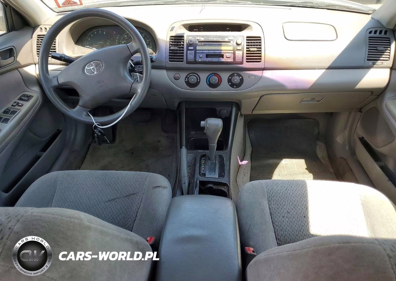 2002 Toyota Camry Le V6 VIN:4T1BF32KX2U519376 - 8