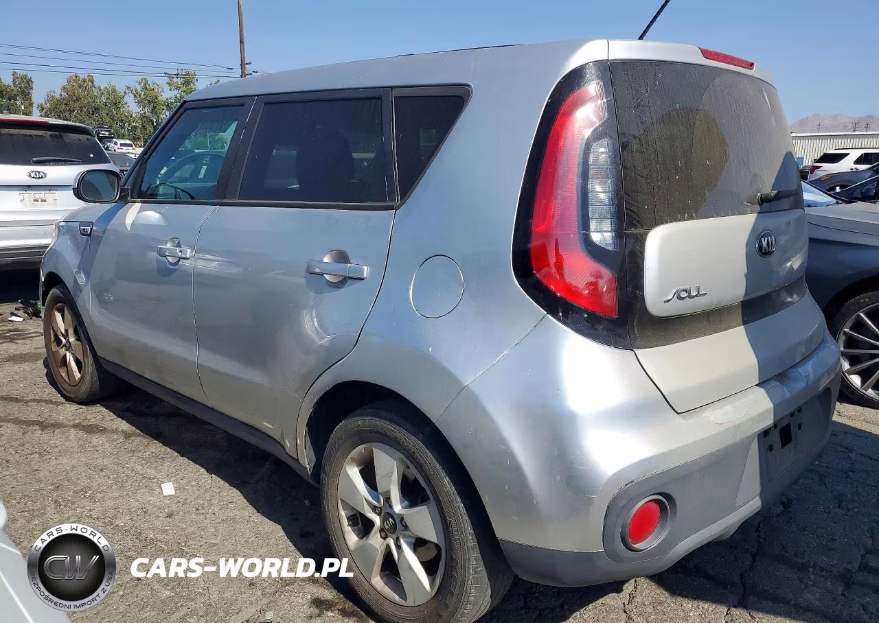 2018 Kia Soul Base VIN:KNDJN2A20J7622091 - 2