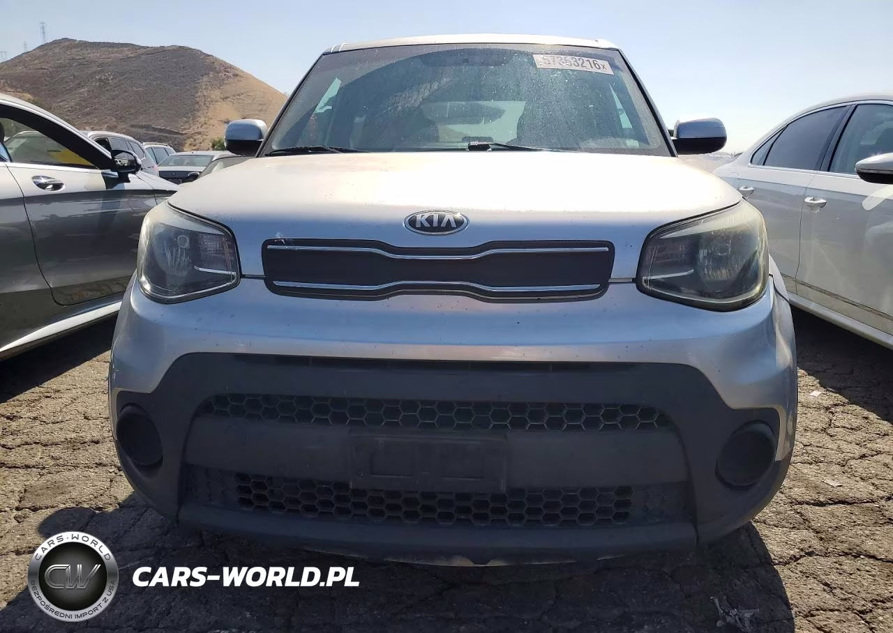 2018 Kia Soul Base VIN:KNDJN2A20J7622091 - 5