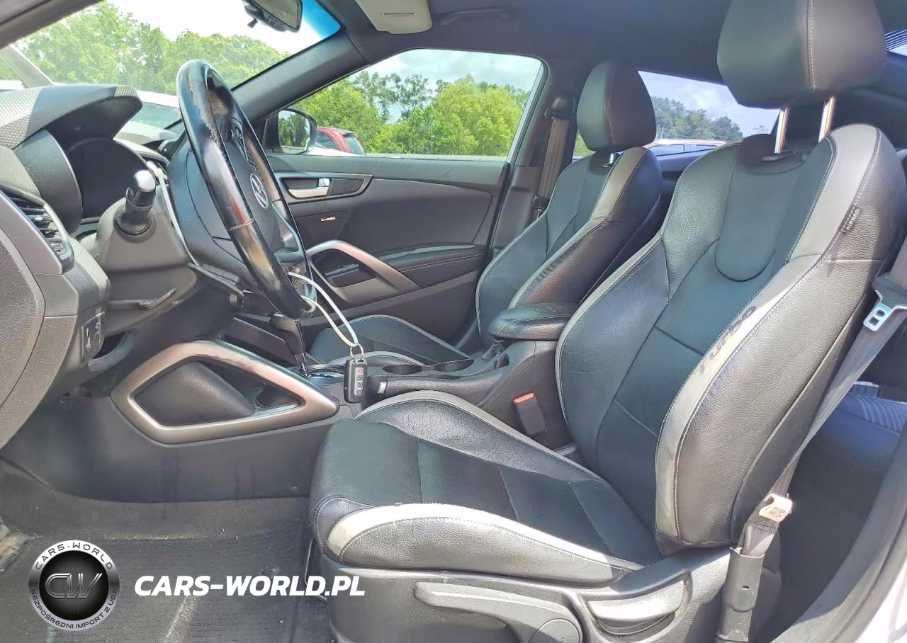 2016 Hyundai Veloster Turbo VIN:KMHTC6AE5GU263455 - 7