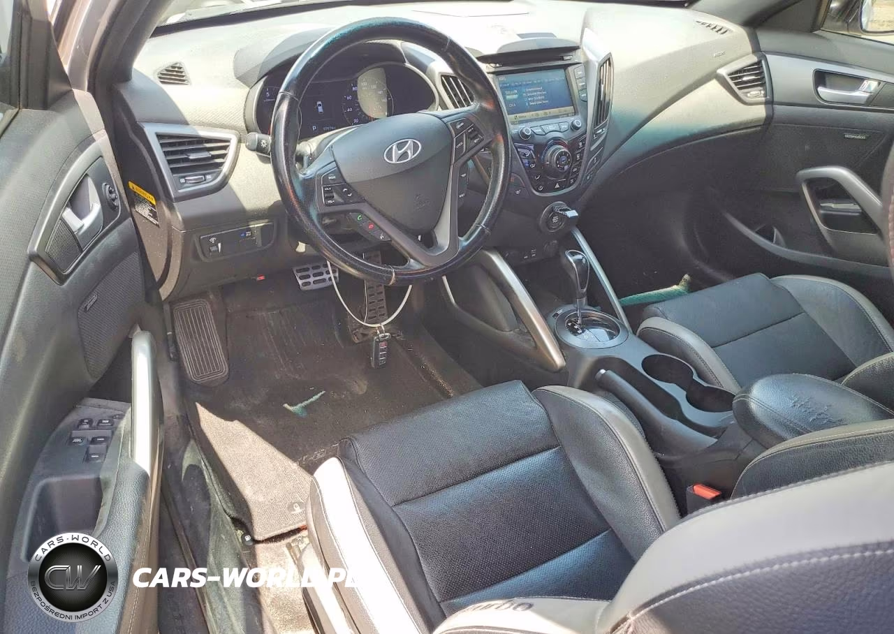 2016 Hyundai Veloster Turbo VIN:KMHTC6AE5GU263455 - 8