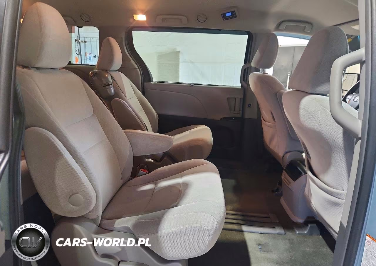 2016 Toyota Sienna Le VIN:5TDKK3DC1GS753651 - 11