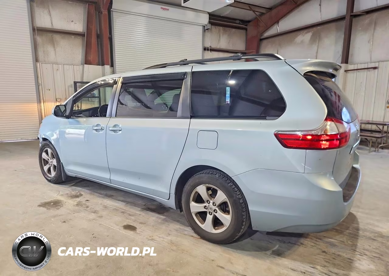 2016 Toyota Sienna Le VIN:5TDKK3DC1GS753651 - 2