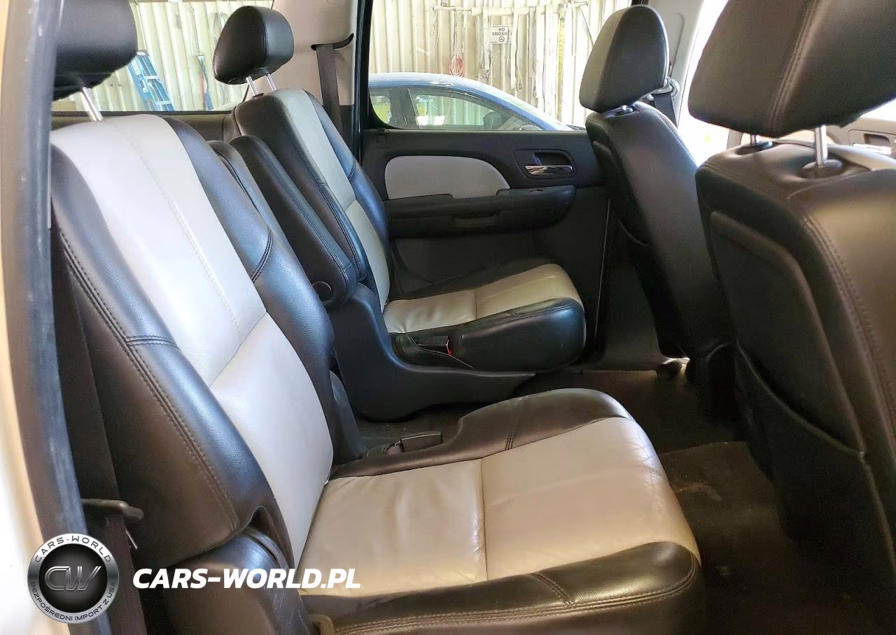 2007 Chevrolet Suburban K1500 VIN:3GNFK16357G285237 - 11