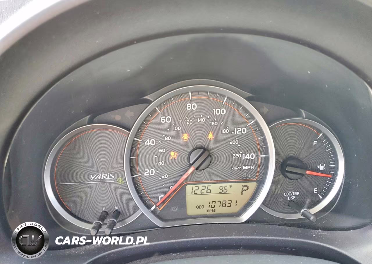 2013 Toyota Yaris 5-Door L VIN:JTDKTUD34DD546987 - 9